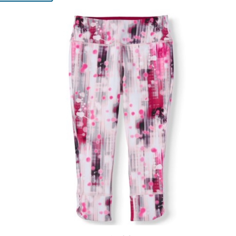 💜Avía Printed Performance Capri Studio Leggings